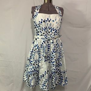 White House Black Market blue and white dress
